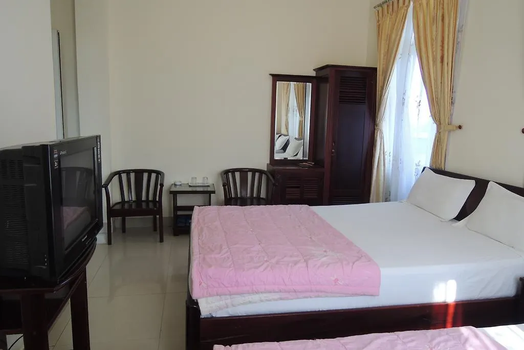 **  Tuan Thuy Hotel Nha Trang Vietnam